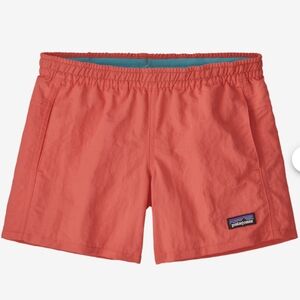 Patagonia Kids' Baggies Shorts in coral size large